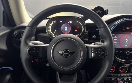 MINI Hatch, 2023 год, 1 985 000 рублей, 8 фотография
