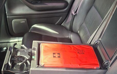 Audi A4, 2004 год, 650 000 рублей, 7 фотография