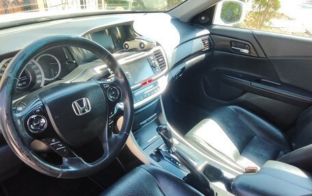 Honda Accord IX рестайлинг, 2013 год, 1 700 000 рублей, 8 фотография