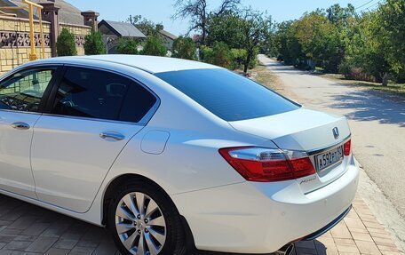 Honda Accord IX рестайлинг, 2013 год, 1 700 000 рублей, 19 фотография