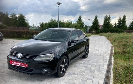 Volkswagen Jetta VI, 2012 год, 850 000 рублей, 2 фотография