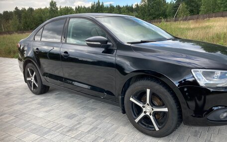 Volkswagen Jetta VI, 2012 год, 850 000 рублей, 12 фотография