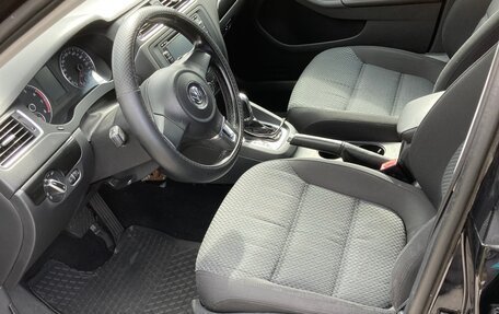Volkswagen Jetta VI, 2012 год, 850 000 рублей, 13 фотография