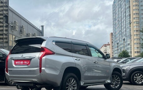 Mitsubishi Pajero Sport III рестайлинг, 2018 год, 2 899 000 рублей, 4 фотография