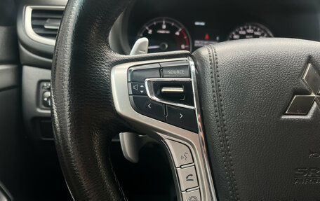 Mitsubishi Pajero Sport III рестайлинг, 2018 год, 2 899 000 рублей, 13 фотография
