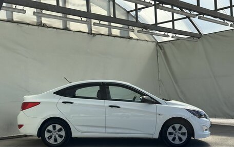 Hyundai Solaris II рестайлинг, 2015 год, 900 000 рублей, 7 фотография