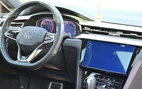 Volkswagen Passat CC, 2023 год, 3 999 999 рублей, 8 фотография