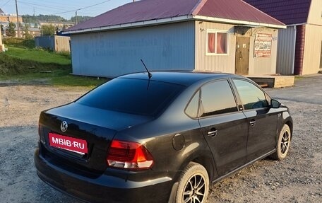 Volkswagen Polo VI (EU Market), 2016 год, 1 050 000 рублей, 3 фотография