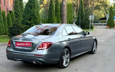 Mercedes-Benz E-Класс, 2019 год, 3 790 000 рублей, 2 фотография
