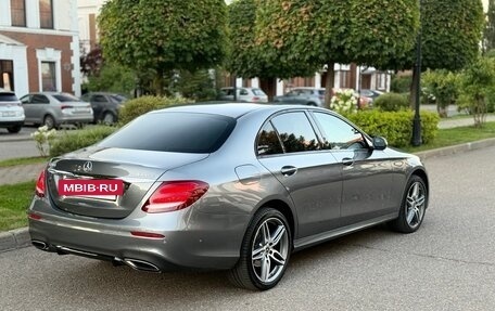 Mercedes-Benz E-Класс, 2019 год, 3 790 000 рублей, 38 фотография