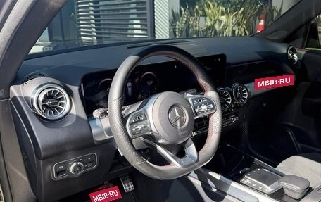 Mercedes-Benz GLB, 2022 год, 2 100 000 рублей, 5 фотография
