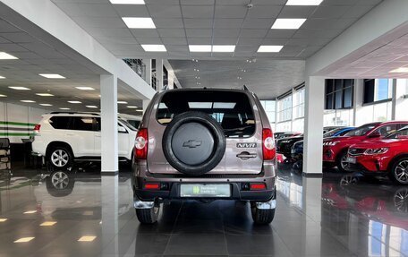 Chevrolet Niva I рестайлинг, 2017 год, 795 000 рублей, 4 фотография