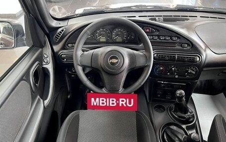 Chevrolet Niva I рестайлинг, 2017 год, 795 000 рублей, 11 фотография