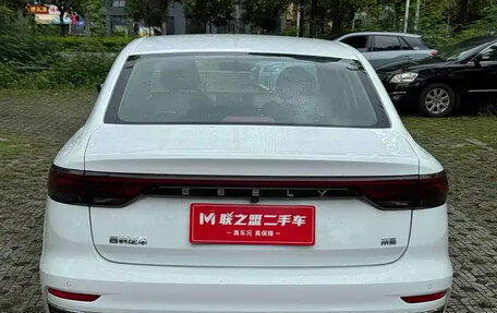 Geely Emgrand, 2022 год, 988 004 рублей, 10 фотография