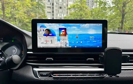 Geely Emgrand, 2022 год, 988 004 рублей, 23 фотография