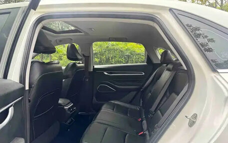 Geely Emgrand, 2022 год, 988 004 рублей, 32 фотография
