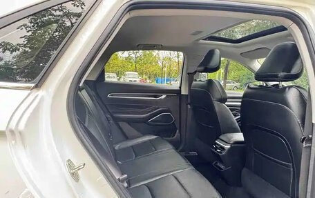 Geely Emgrand, 2022 год, 988 004 рублей, 34 фотография