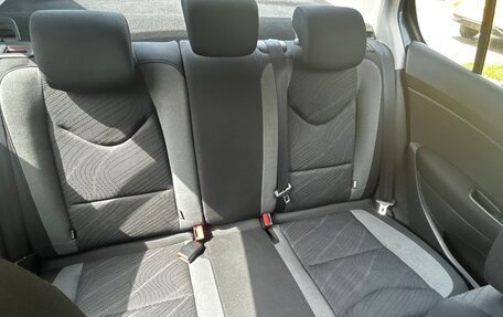 Peugeot 408 I рестайлинг, 2015 год, 899 000 рублей, 18 фотография