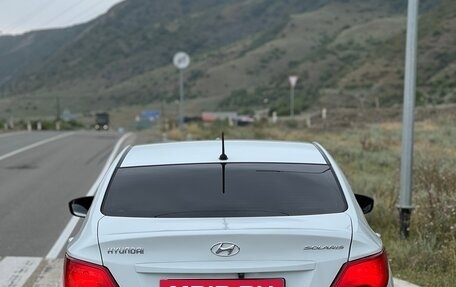 Hyundai Solaris II рестайлинг, 2015 год, 525 000 рублей, 4 фотография