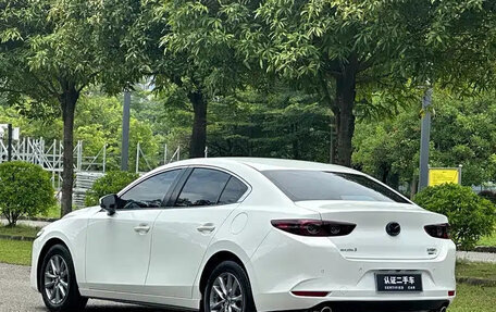 Mazda 3, 2022 год, 1 106 000 рублей, 8 фотография