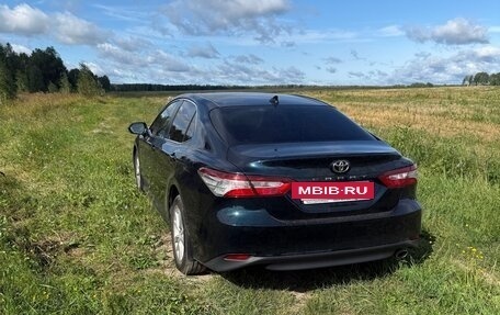 Toyota Camry, 2018 год, 2 200 000 рублей, 3 фотография