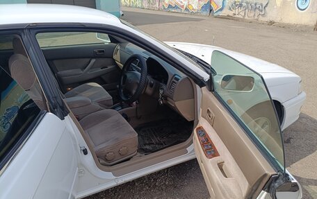 Toyota Vista, 1996 год, 330 000 рублей, 12 фотография