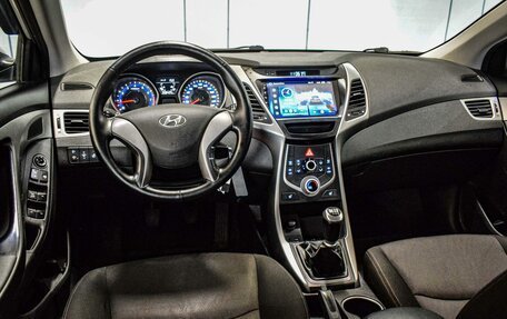 Hyundai Elantra V, 2015 год, 980 000 рублей, 6 фотография