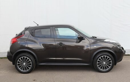 Nissan Juke II, 2011 год, 990 000 рублей, 7 фотография