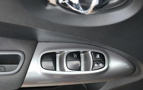 Nissan Juke II, 2011 год, 990 000 рублей, 11 фотография