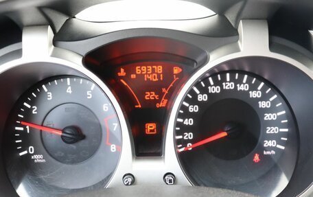 Nissan Juke II, 2011 год, 990 000 рублей, 17 фотография