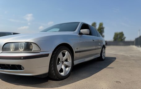 BMW 5 серия, 2001 год, 750 000 рублей, 8 фотография