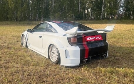 Toyota Celica VII рестайлинг, 2003 год, 1 700 000 рублей, 7 фотография