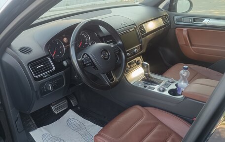 Volkswagen Touareg III, 2016 год, 3 400 000 рублей, 6 фотография