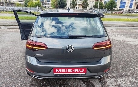 Volkswagen Golf VII, 2018 год, 1 850 000 рублей, 2 фотография