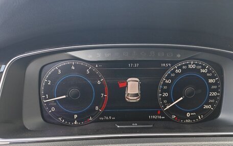 Volkswagen Golf VII, 2018 год, 1 850 000 рублей, 7 фотография