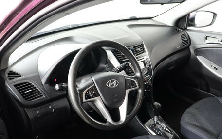 Hyundai Solaris II рестайлинг, 2013 год, 850 000 рублей, 5 фотография