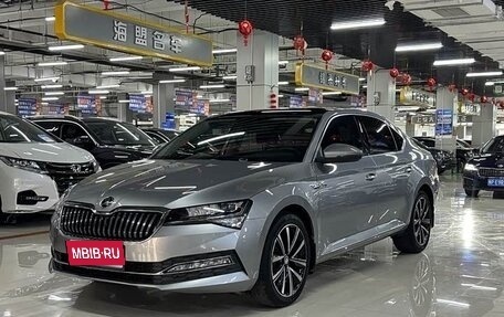 Skoda Superb III рестайлинг, 2022 год, 2 288 006 рублей, 1 фотография
