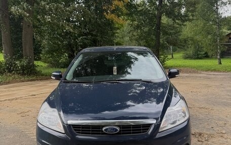 Ford Focus II рестайлинг, 2011 год, 700 000 рублей, 3 фотография