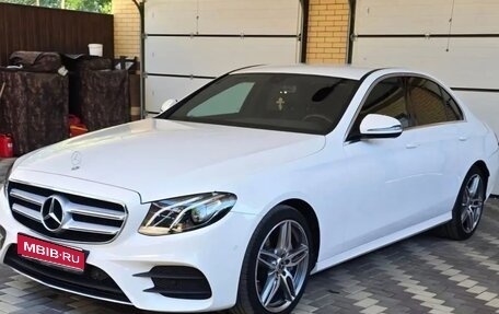 Mercedes-Benz E-Класс, 2019 год, 3 700 000 рублей, 1 фотография