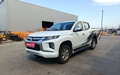Mitsubishi L200 IV рестайлинг, 2021 год, 2 725 000 рублей, 1 фотография