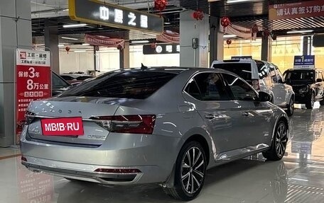 Skoda Superb III рестайлинг, 2022 год, 2 288 006 рублей, 4 фотография