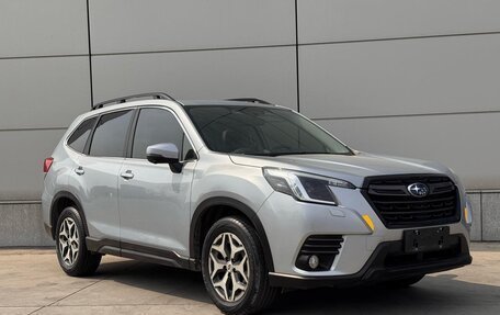 Subaru Forester, 2022 год, 2 920 000 рублей, 3 фотография