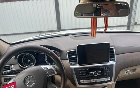 Mercedes-Benz GL-Класс, 2014 год, 4 000 000 рублей, 3 фотография