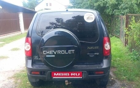 Chevrolet Niva I рестайлинг, 2011 год, 390 000 рублей, 4 фотография
