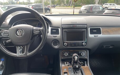 Volkswagen Touareg III, 2016 год, 3 050 000 рублей, 4 фотография