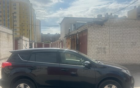 Toyota RAV4, 2014 год, 1 635 000 рублей, 3 фотография