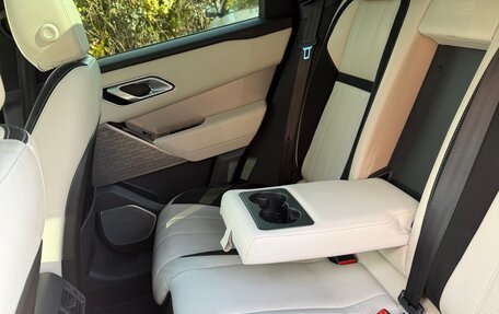 Land Rover Range Rover Velar I, 2017 год, 2 700 000 рублей, 12 фотография