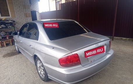 Hyundai Sonata IV рестайлинг, 2005 год, 300 000 рублей, 4 фотография