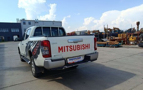 Mitsubishi L200 IV рестайлинг, 2021 год, 2 725 000 рублей, 4 фотография