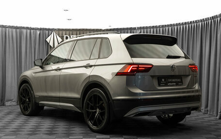 Volkswagen Tiguan II, 2019 год, 2 490 000 рублей, 4 фотография